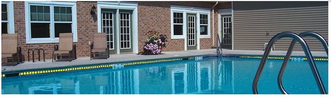 Piscina de la Fase I - Dockside Village