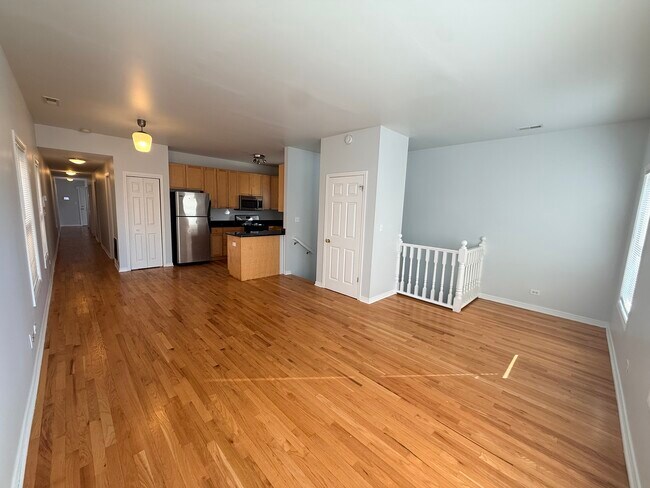 Foto del edificio - 6823 S Dorchester Ave