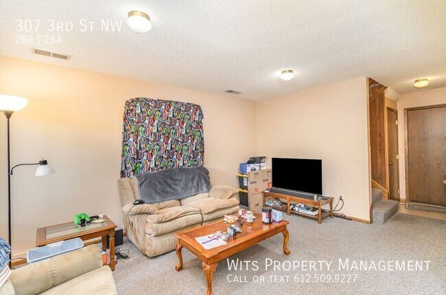 Foto del edificio - 307 3rd St NW