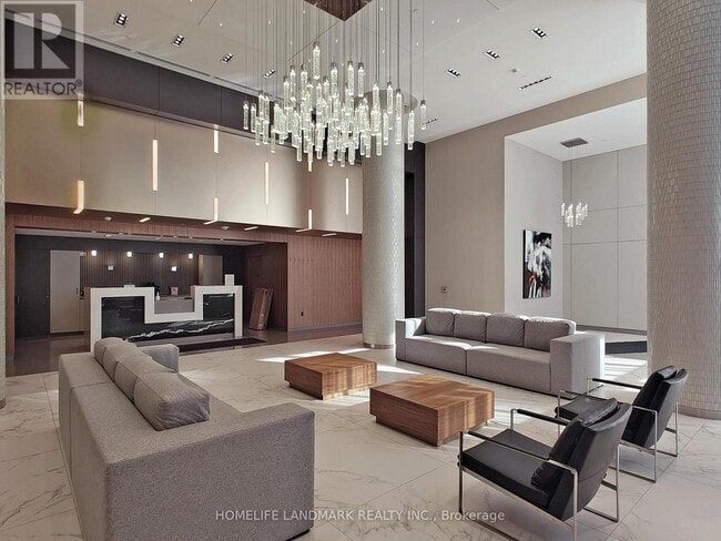 Building Photo - 85 Oneida Crescent