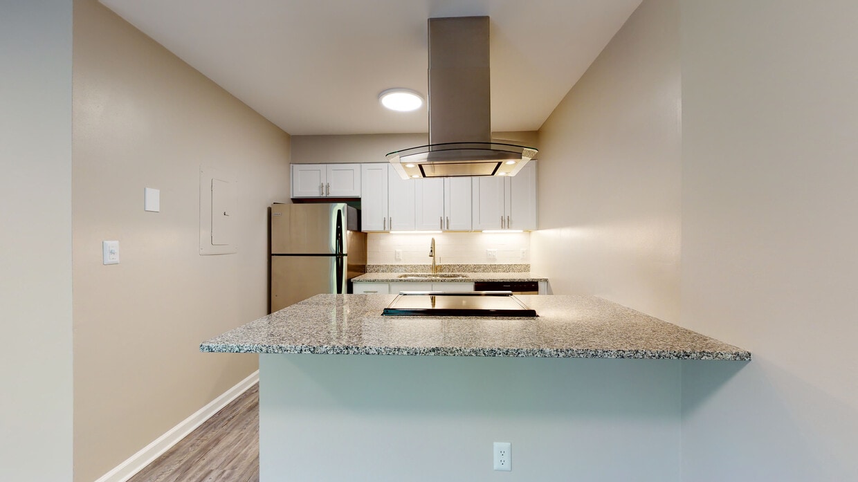 3116 Hillsborough Street - 3116 Hillsborough Street