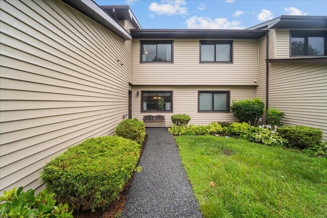 Building Photo - 152 Eagleton Dr