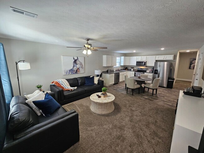 Building Photo - Cute New Construction Wilmington Ranch
