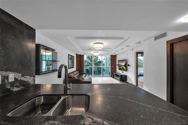 Foto del edificio - 31 SE 5th St