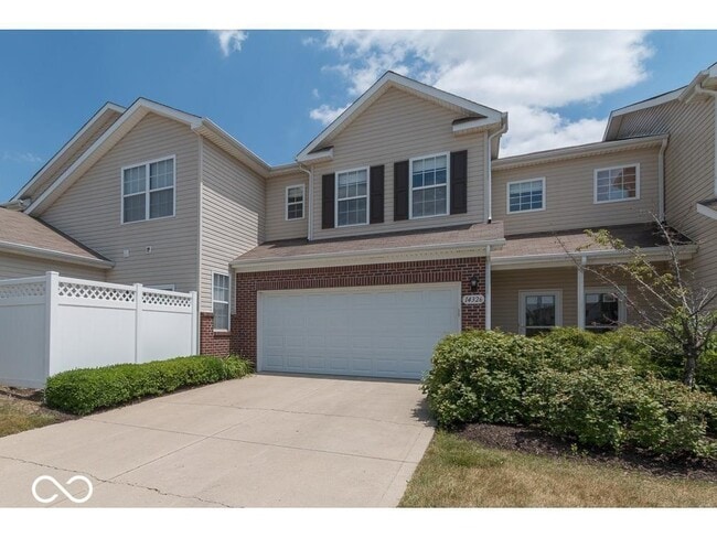 Building Photo - 14326 Shooting Star Dr