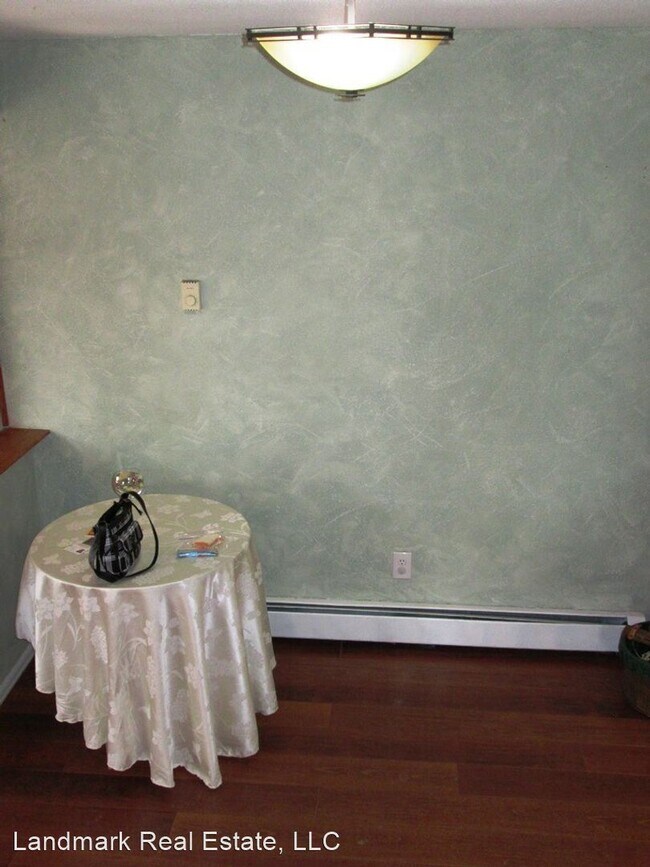 Foto del edificio - 1131 Willow Bend Cir