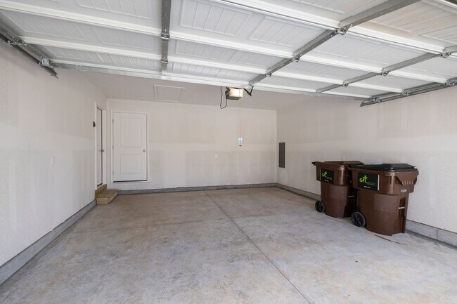 Foto del edificio - New build 3 bedroom duplex-Westbury Gardens!