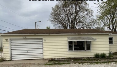 Building Photo - 204 N California Ave
