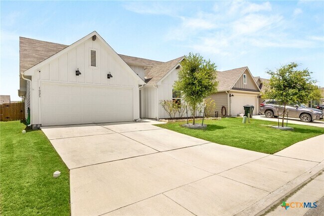 Building Photo - 1025 Marvin Wy