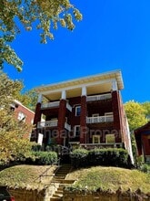 Building Photo - 4013 Charlotte St