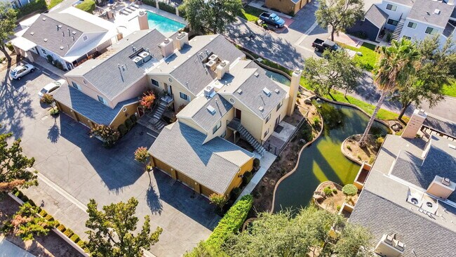 Foto del edificio - 7675 N 1st St