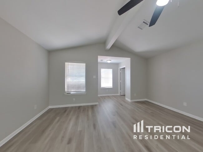 Foto del edificio - 28715 Nueces River Ct