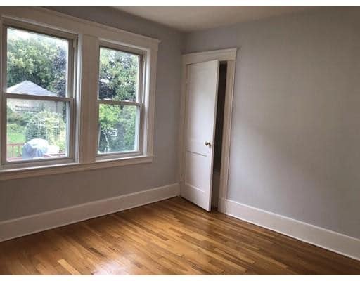 Building Photo - 13-15 Olcott St
