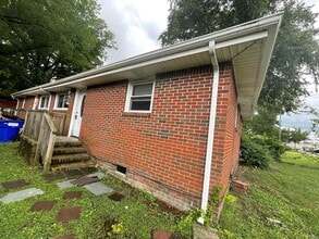 Building Photo - 3407 Tait Terrace