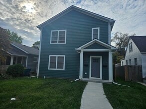 Building Photo - 4834 Crittenden Ave