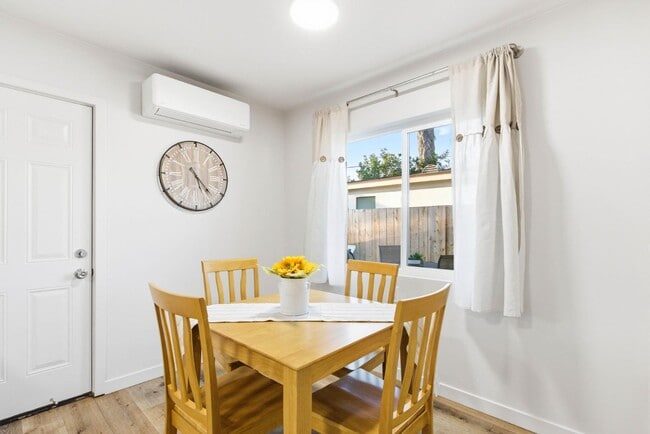 Foto del edificio - 1135 Florida St