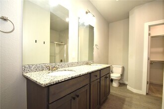 Building Photo - 1520 Sandpiper St