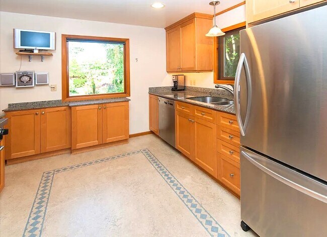 Foto del edificio - 6520 43rd Ave NE