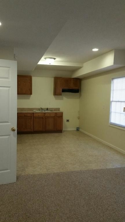 Building Photo - 547 Freemans Walk