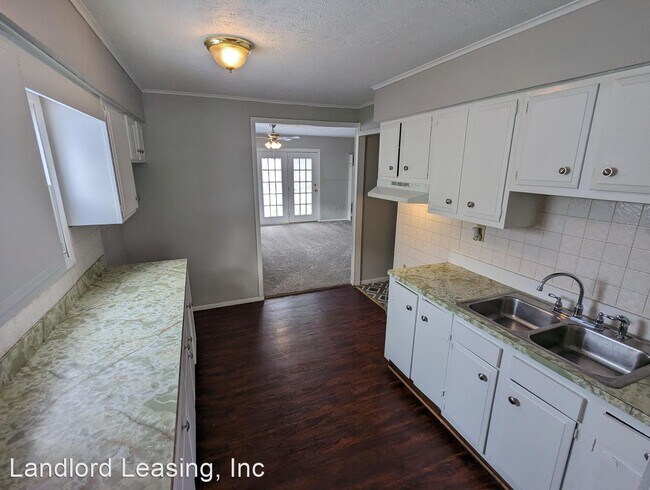 Building Photo - 4 br, 2 bath House - 4434 Camden Avenue