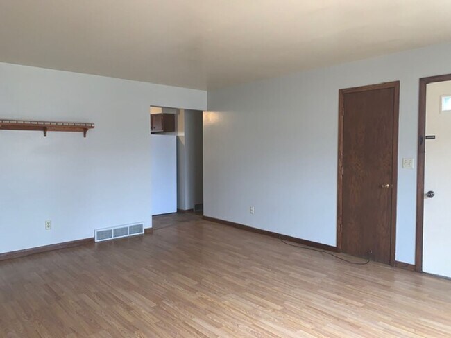 Foto del edificio - 822 Dwight St