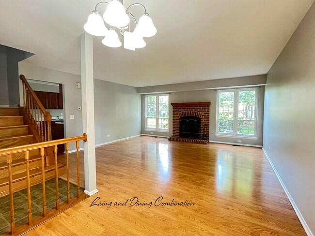 Building Photo - 150 White Branch Ct N