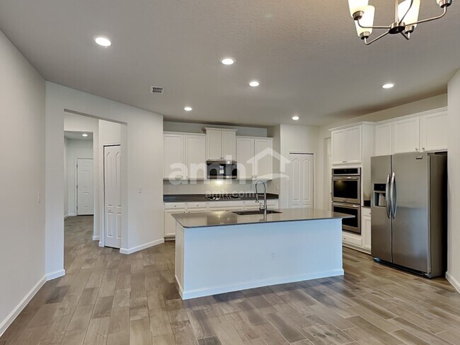 Foto del edificio - 144 Athens Dr