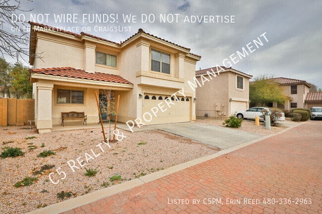 Building Photo - 2306 E Palm Beach Dr