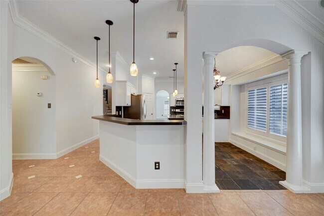 Foto del edificio - 8903 Aberdeen Park Dr