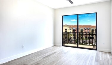 Building Photo - 22980 Vista Edera Cir