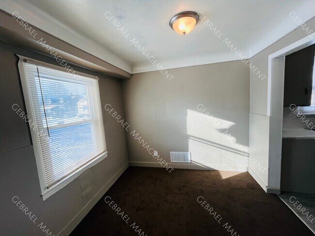 Foto del edificio - 19342 Verona St