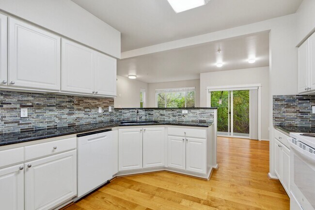 Foto del edificio - 2009 196th St SE