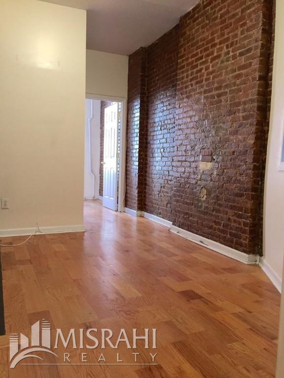 Primary Photo - 109 Eldridge St