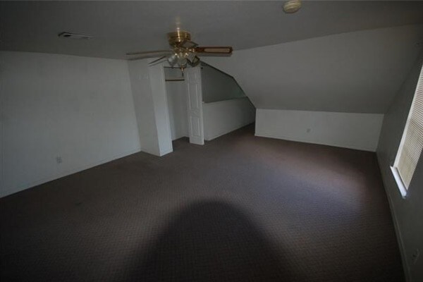 Building Photo - 4511 Avenue B