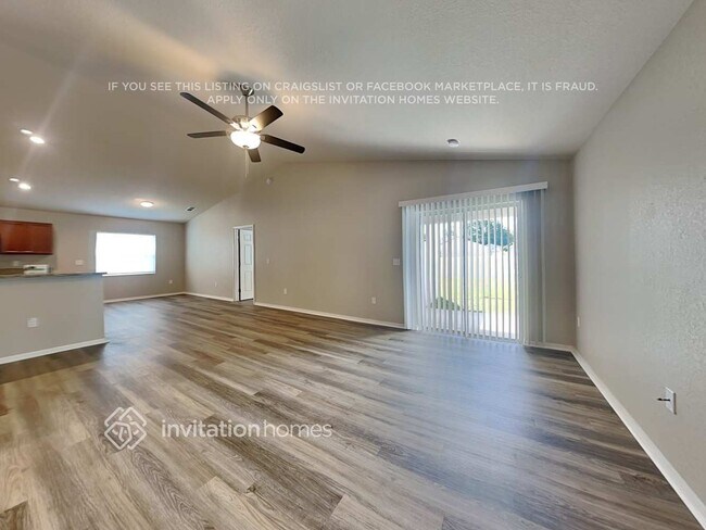 Foto del edificio - 5189 Belmont Park Ln