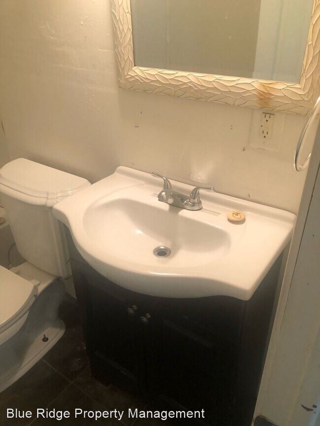 Foto del edificio - 2 br, 1 bath House - 3013 Bloomingdale Road