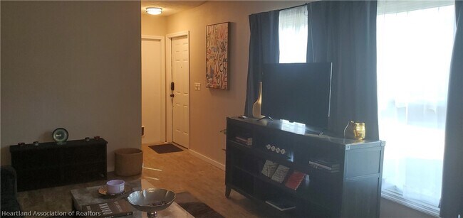 Building Photo - 5515 Granada Blvd
