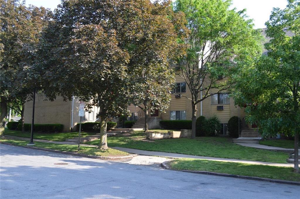 Building Photo - 10 Langslow St