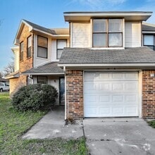 Building Photo - 1705 La Salle Dr