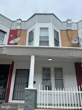 Building Photo - 5723 Delancey St