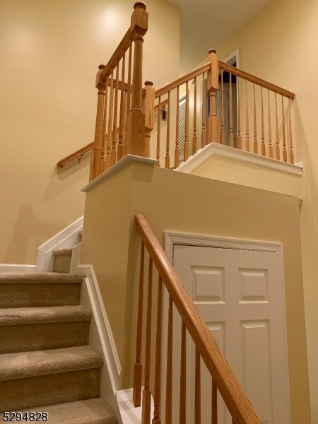 Foto del edificio - 84 Autumn Ridge Rd