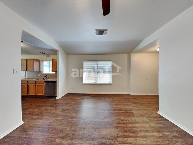 Foto del edificio - 14238 Bonham Oaks Ln