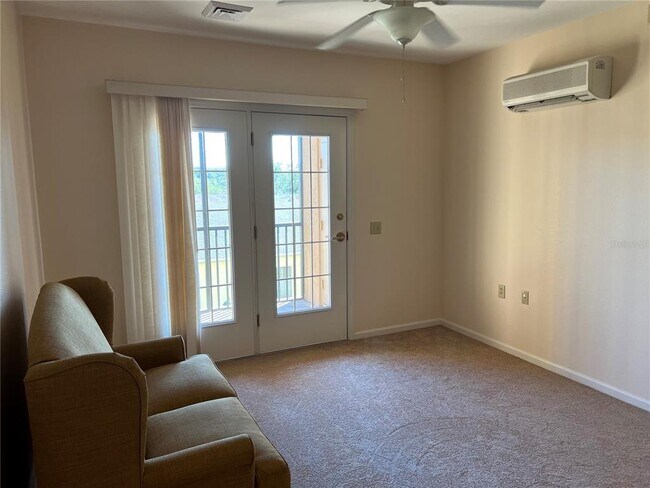 Foto del edificio - 3211 SW 42nd St