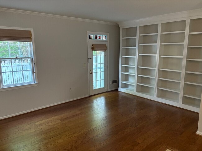 Photo - 1037 N Pitt St Townhome