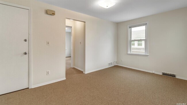 Building Photo - 341 Horton Hwy