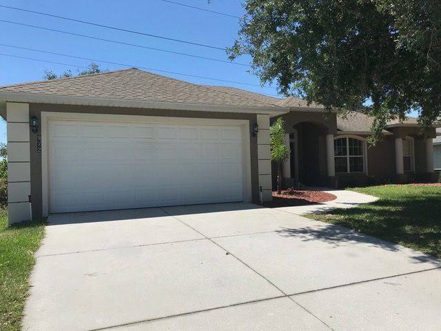 Foto del edificio - 972 Cornell Ave