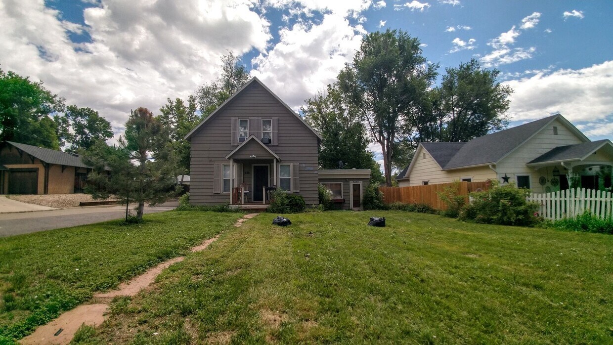 328 Martin St Unit 328 1/2, Longmont, CO 80504 Room for Rent in