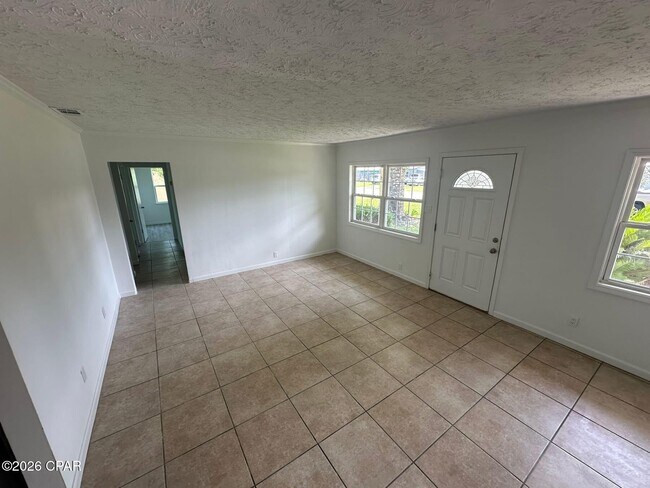Building Photo - 1603 Calhoun Ave