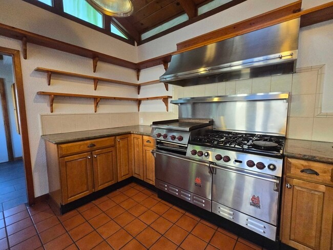 Photo - 131 Hazel Ave House