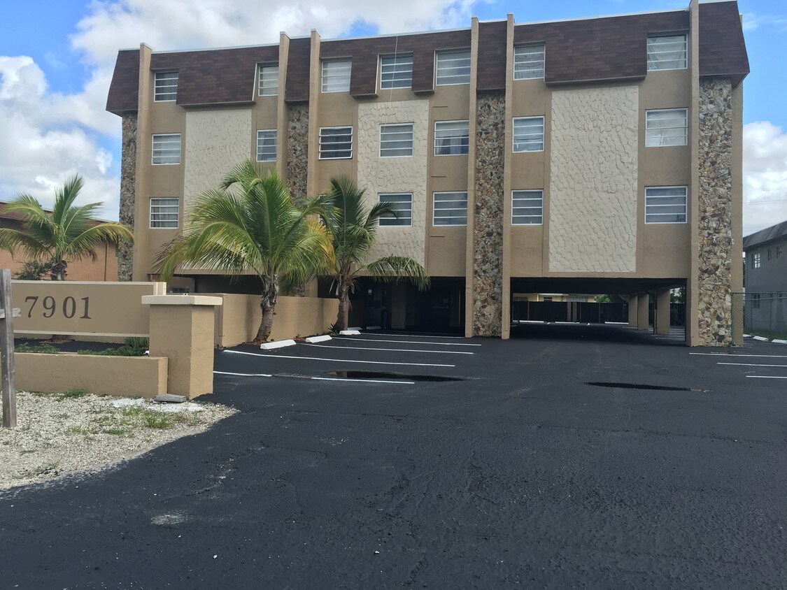7901 Johnson St Unit 203, Pembroke Pines, FL 33024 7901 Johnson St